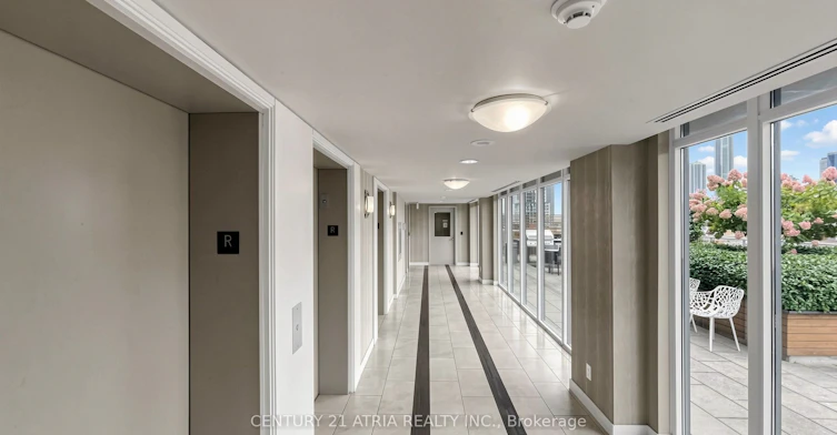 1013-320 Richmond Street E, Toronto, ON, M5A 4S7 - 9