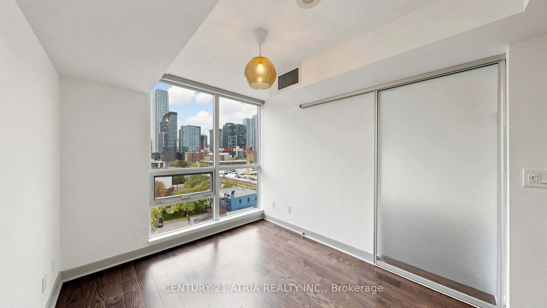 1013-320 Richmond Street E, Toronto, ON, M5A 4S7 - 10