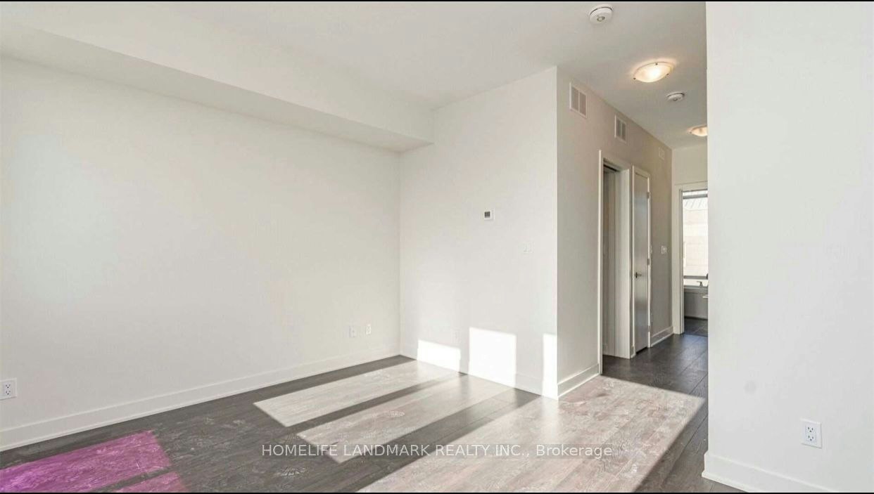 26 Sonic Way, Toronto, ON, M3C 0P3 - 9
