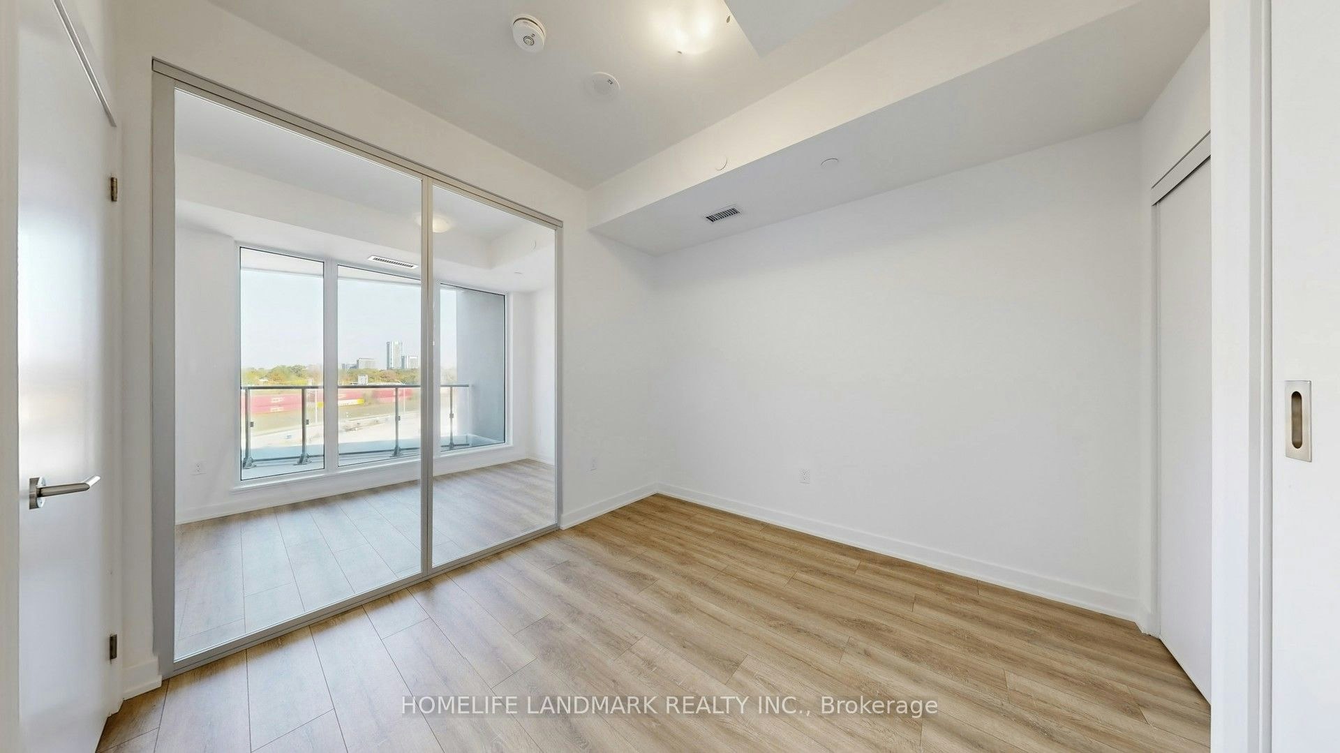 518-1 Kyle Lowry Road, Toronto, ON, M3C 0S6 - 24