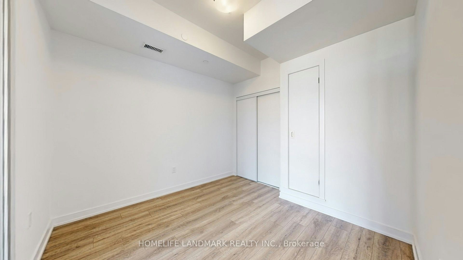 518-1 Kyle Lowry Road, Toronto, ON, M3C 0S6 - 23