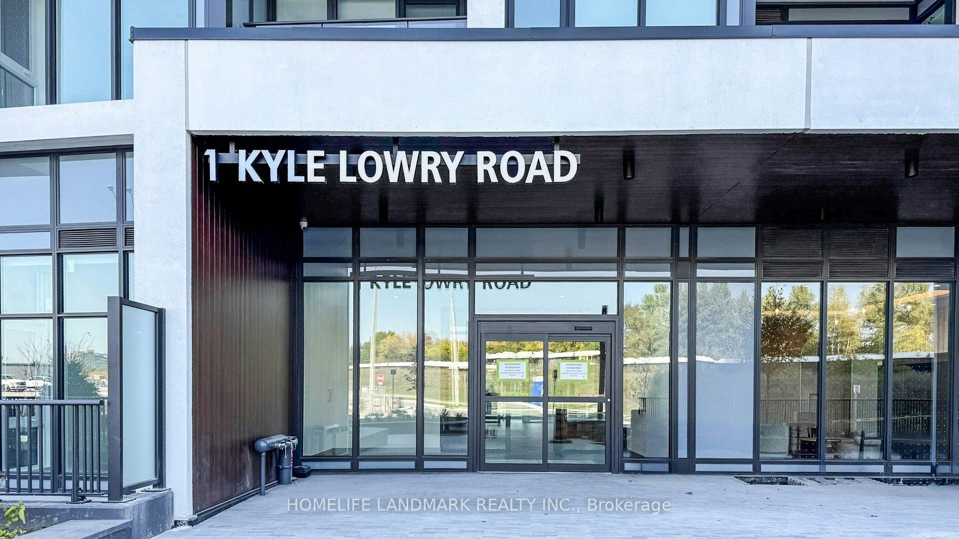 518-1 Kyle Lowry Road, Toronto, ON, M3C 0S6 - 4