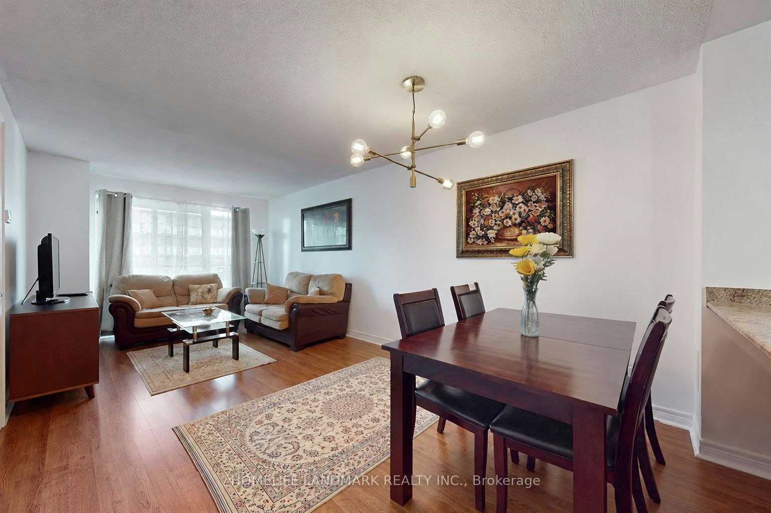 908-212 Eglinton Avenue E, Toronto, ON, M4P 0A3