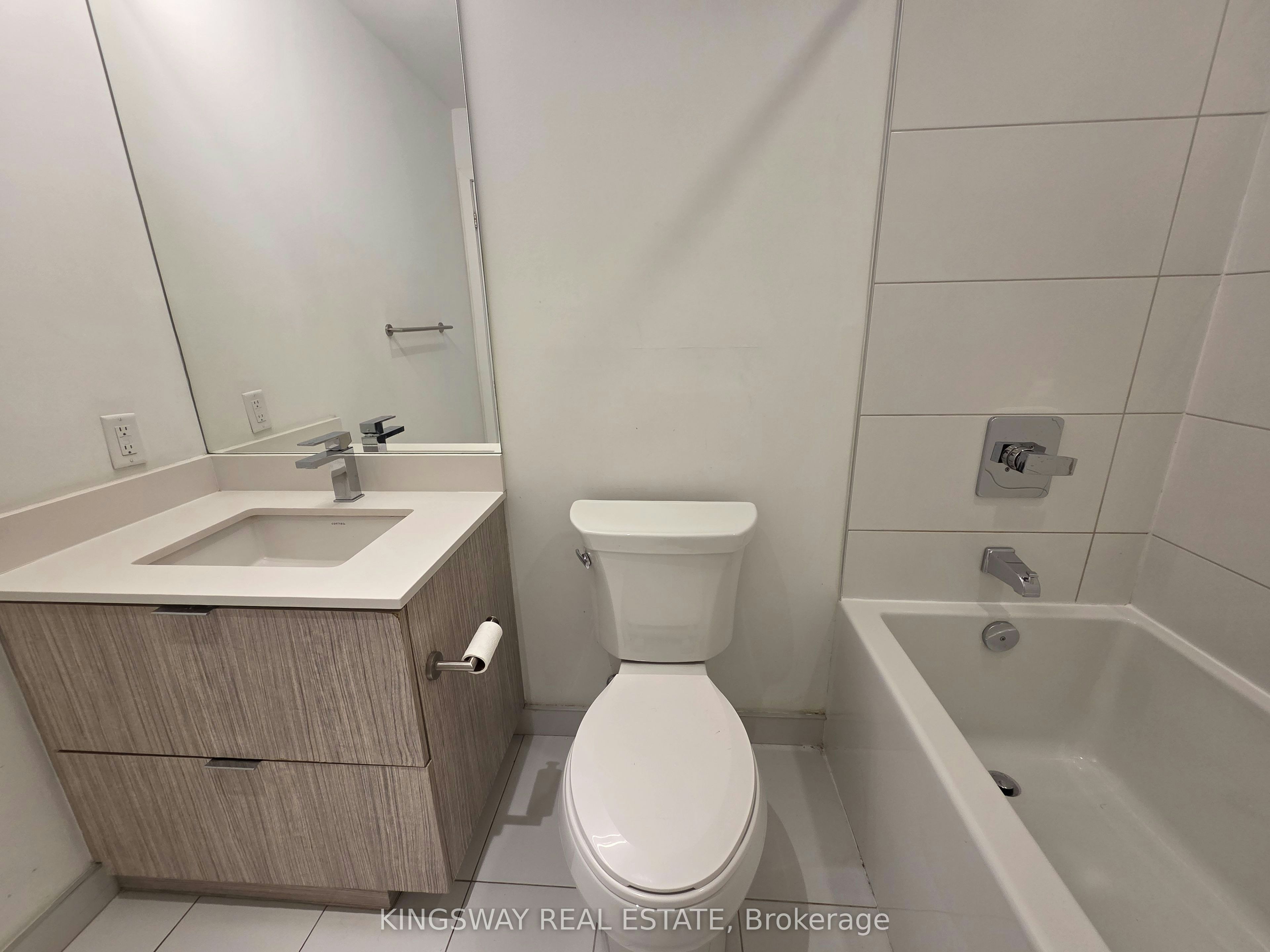 5109-395 Bloor Street E, Toronto, ON, M4W 0B4 - 9
