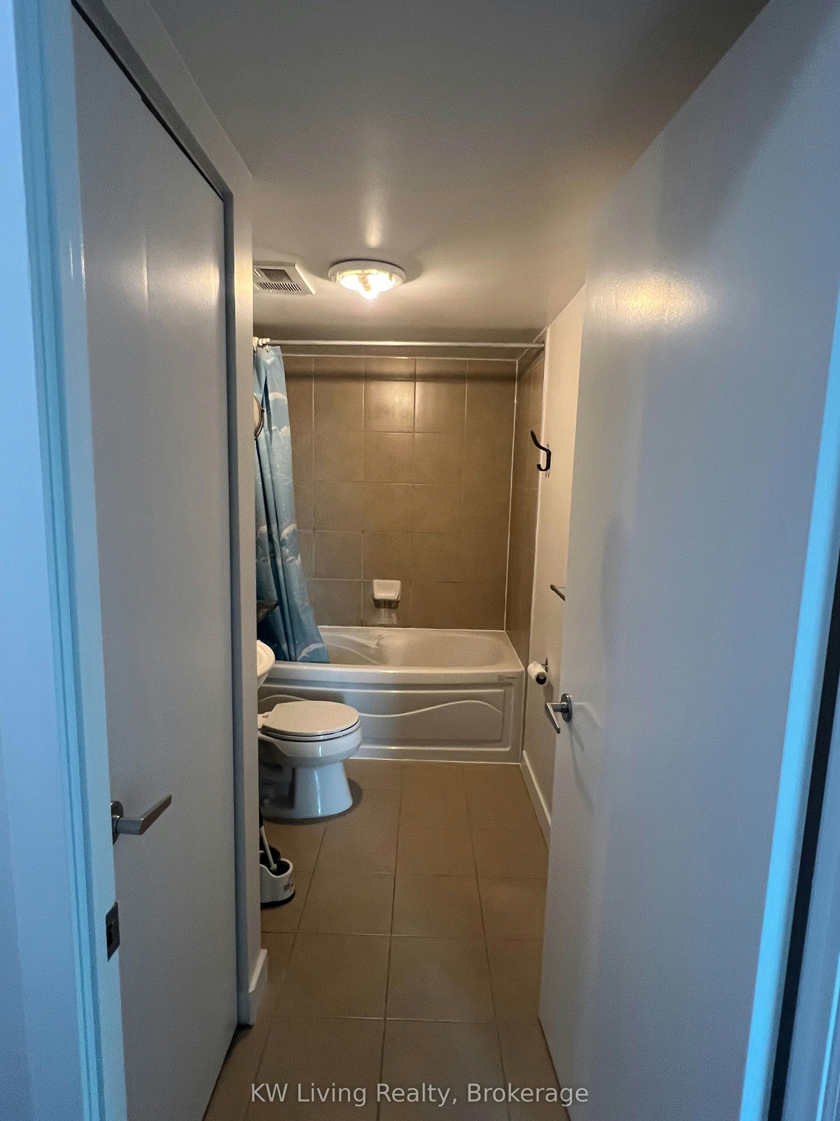 2502-381 Front Street, Toronto, ON, M5V 3R8 - 8