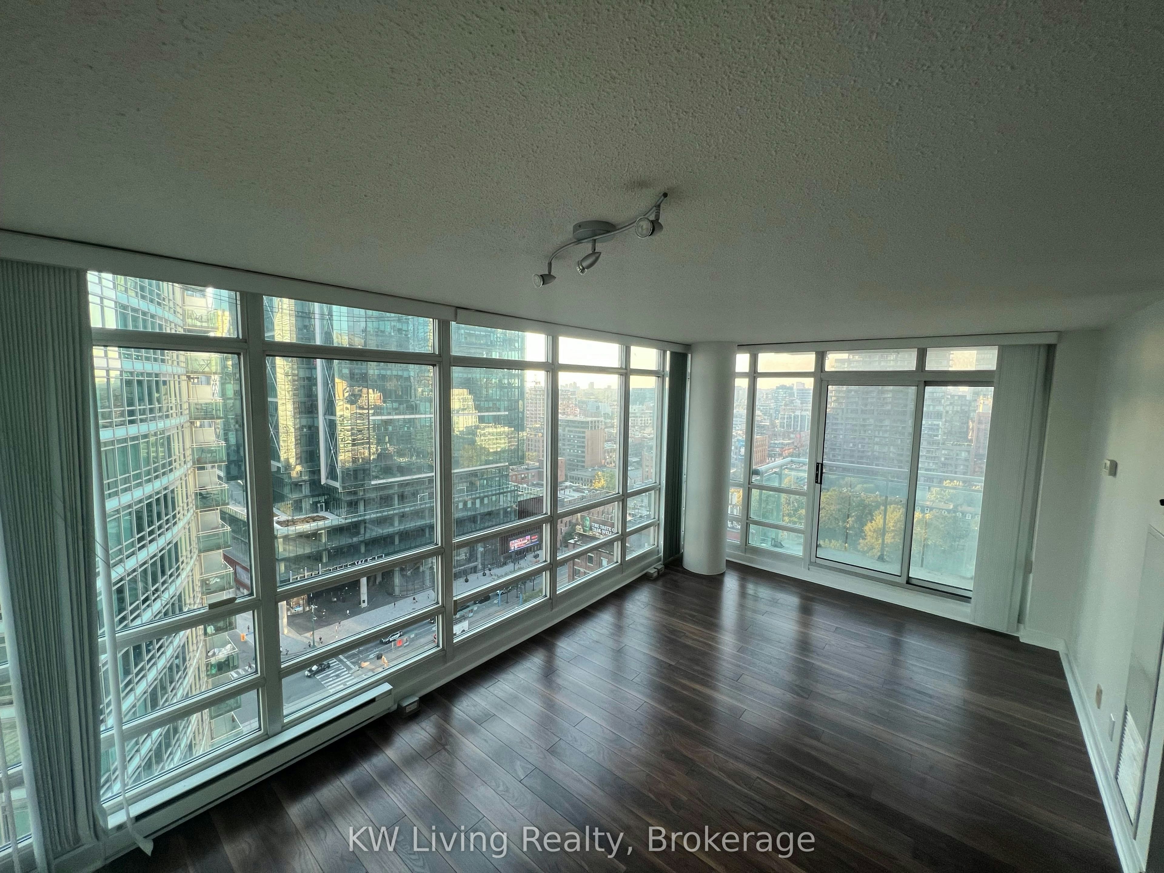 2502-381 Front Street, Toronto, ON, M5V 3R8 - 11