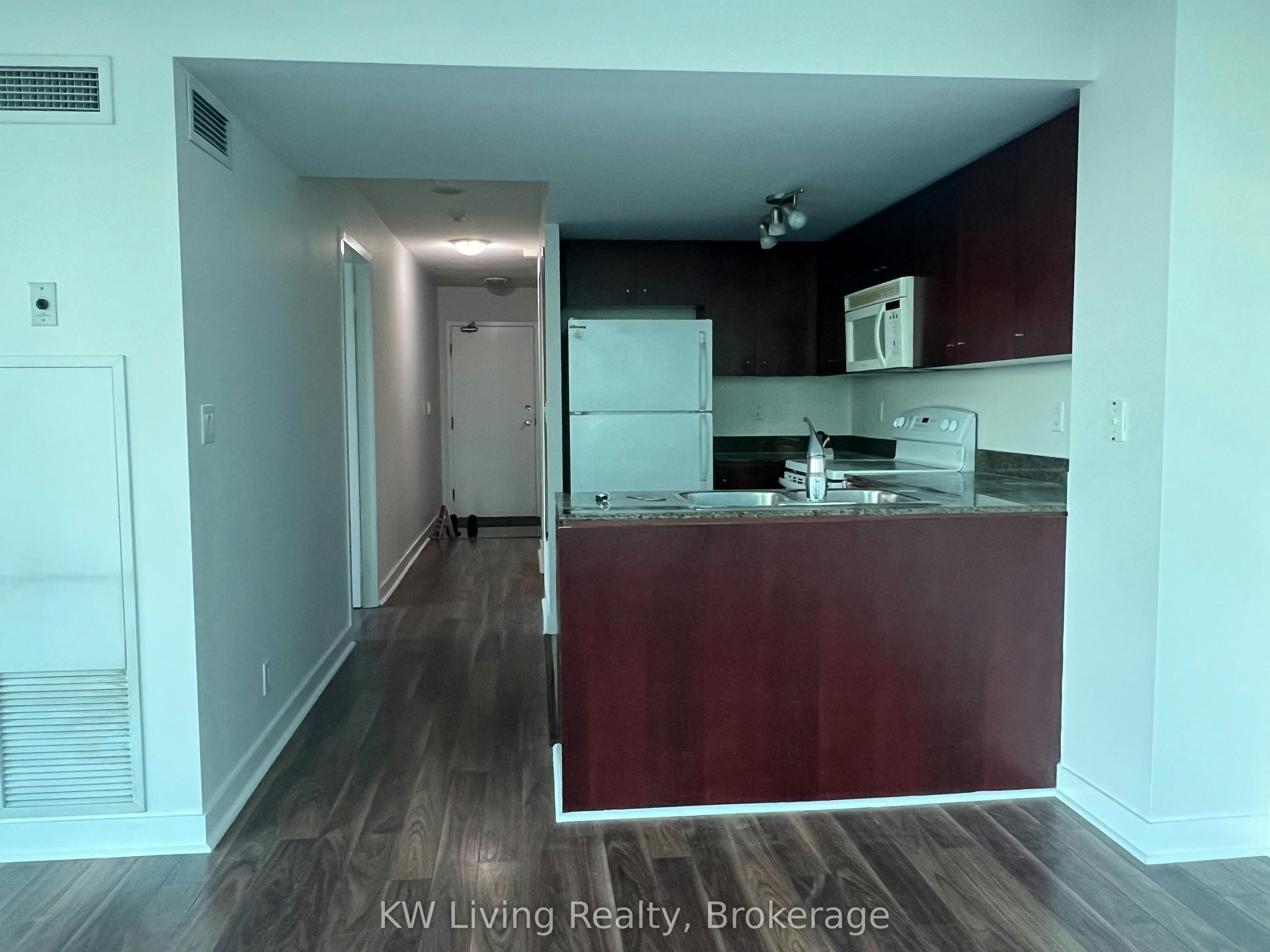 2502-381 Front Street, Toronto, ON, M5V 3R8 - 9