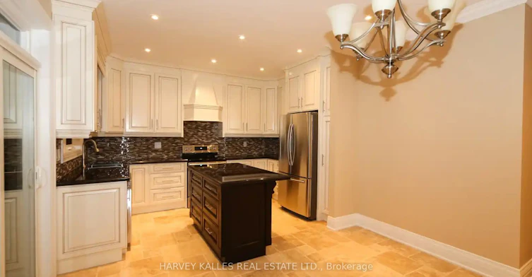 Main-489 Lauder Avenue, Toronto, ON, M6E 3J3 - 7
