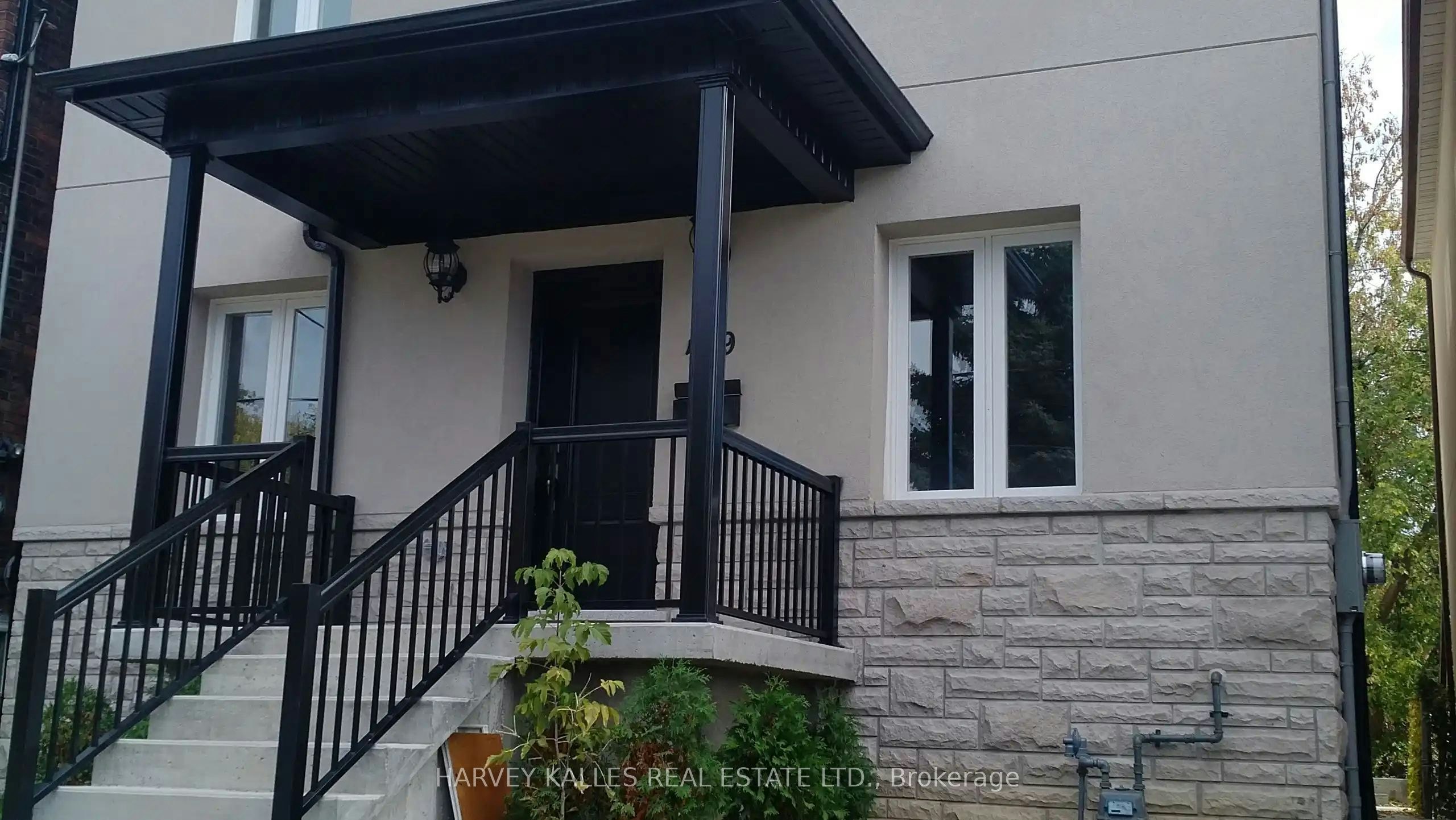 Main-489 Lauder Avenue, Toronto, ON, M6E 3J3