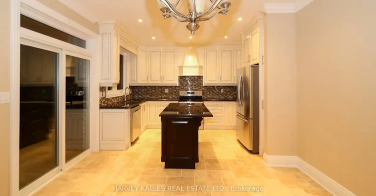 Main-489 Lauder Avenue, Toronto, ON, M6E 3J3 - 8