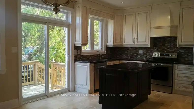 Main-489 Lauder Avenue, Toronto, ON, M6E 3J3 - 6