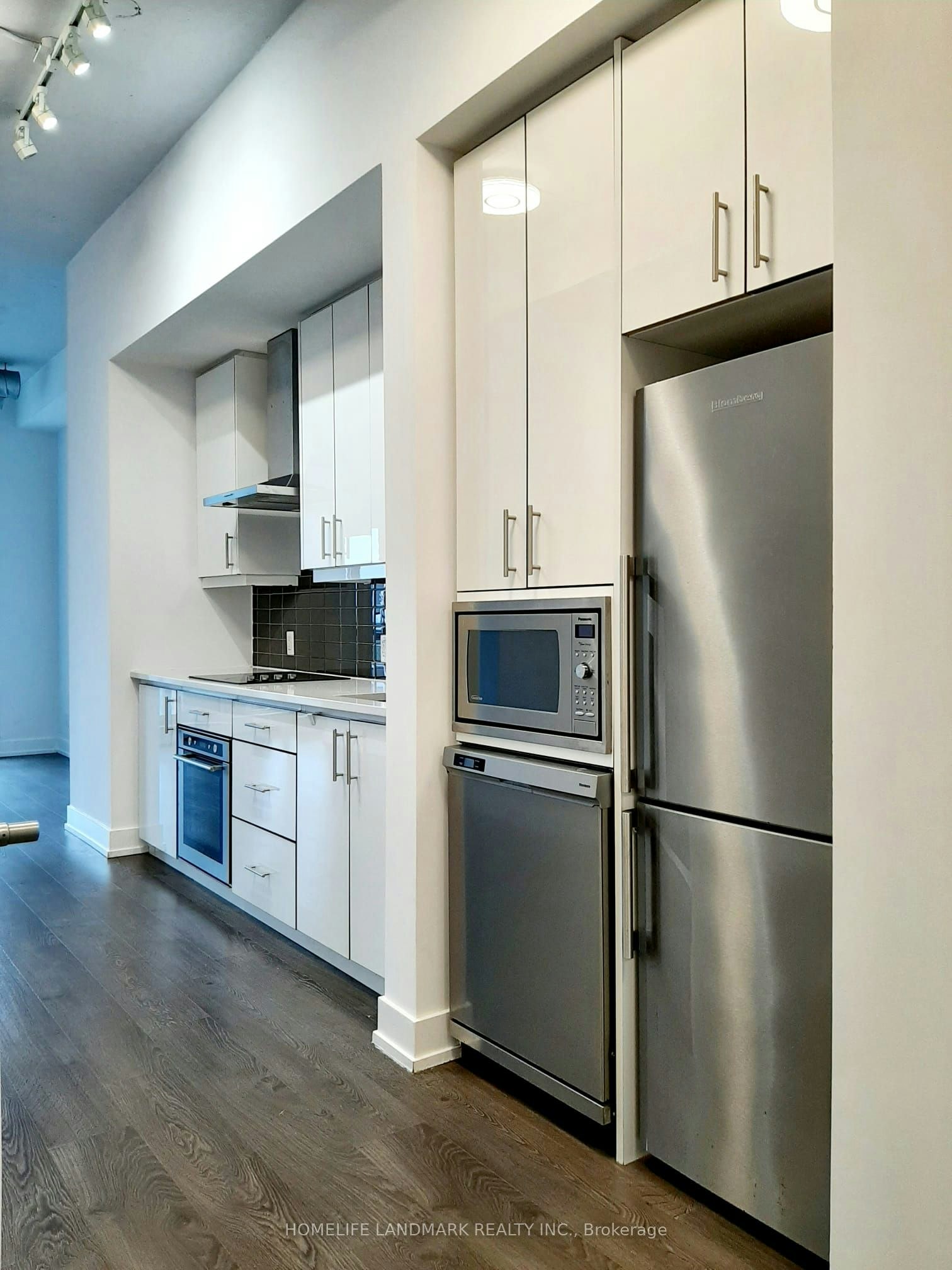 1011-75 The Donway N/A W, Toronto, ON, M3C 2E9 - 9