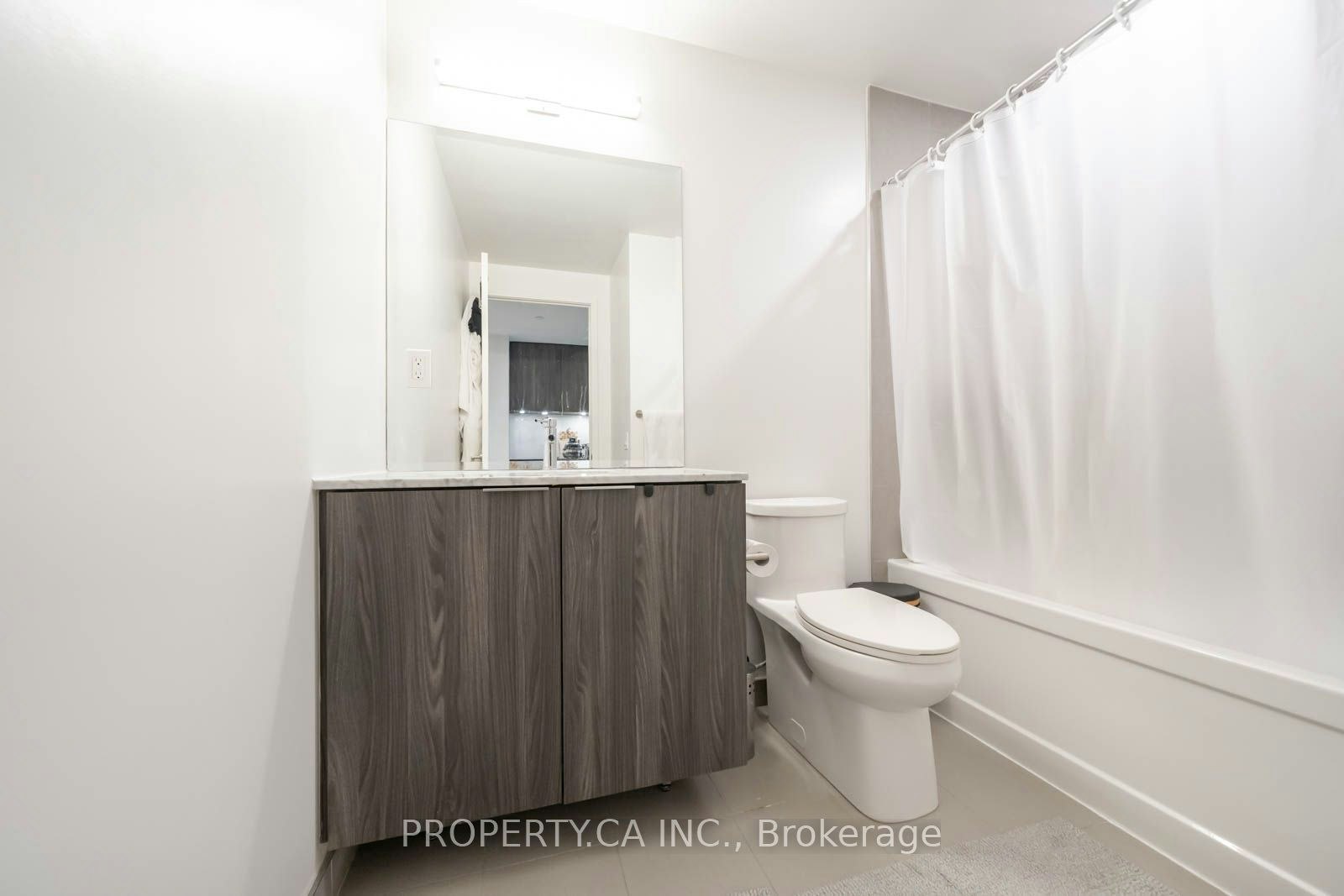 501-15 Queens Quay E, Toronto, ON, M5E 0C5 - 12