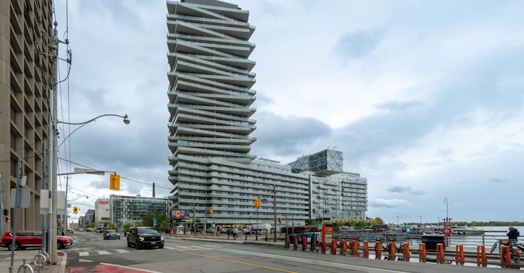 501-15 Queens Quay E, Toronto, ON, M5E 0C5