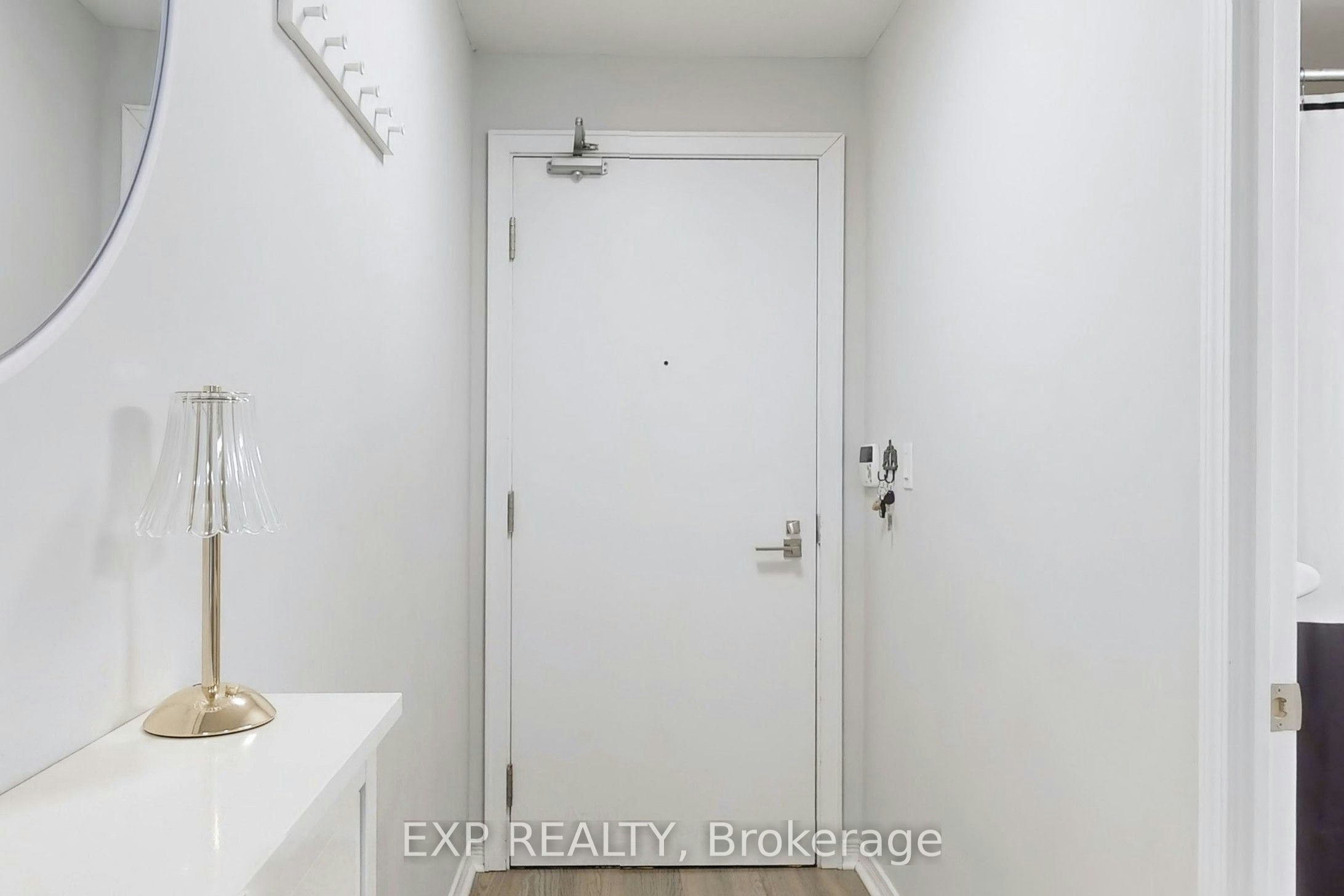 817-352 Front Street W, Toronto, ON, M5V 0K3 - 9