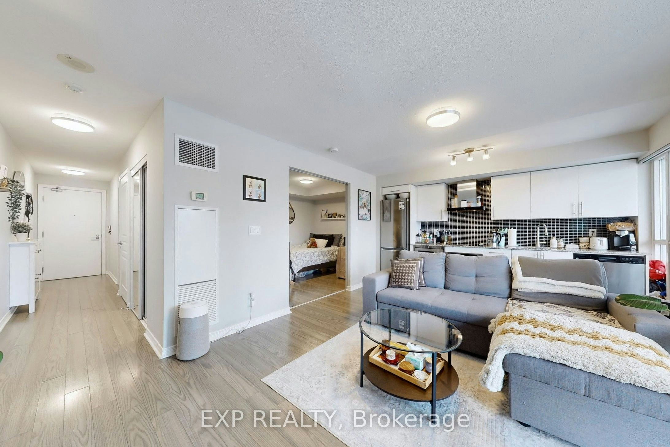 817-352 Front Street W, Toronto, ON, M5V 0K3 - 10