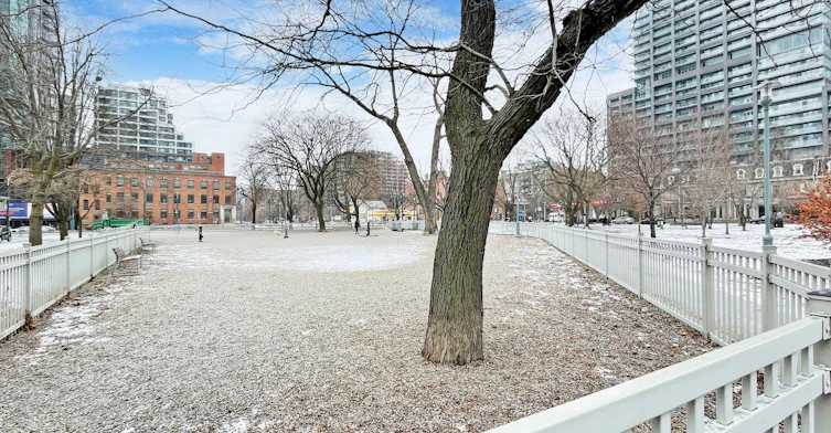 817-352 Front Street W, Toronto, ON, M5V 0K3 - 39