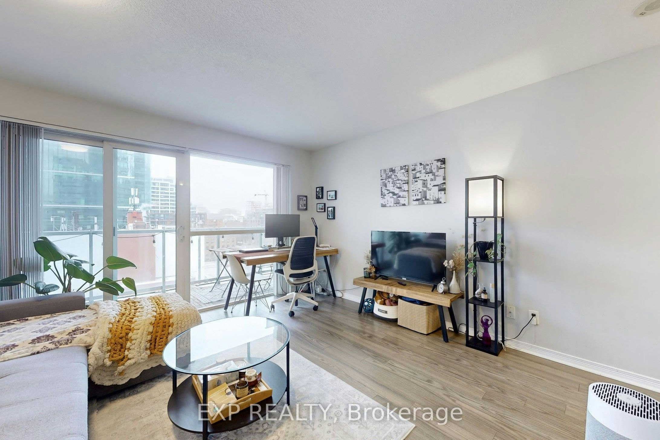 817-352 Front Street W, Toronto, ON, M5V 0K3 - 12