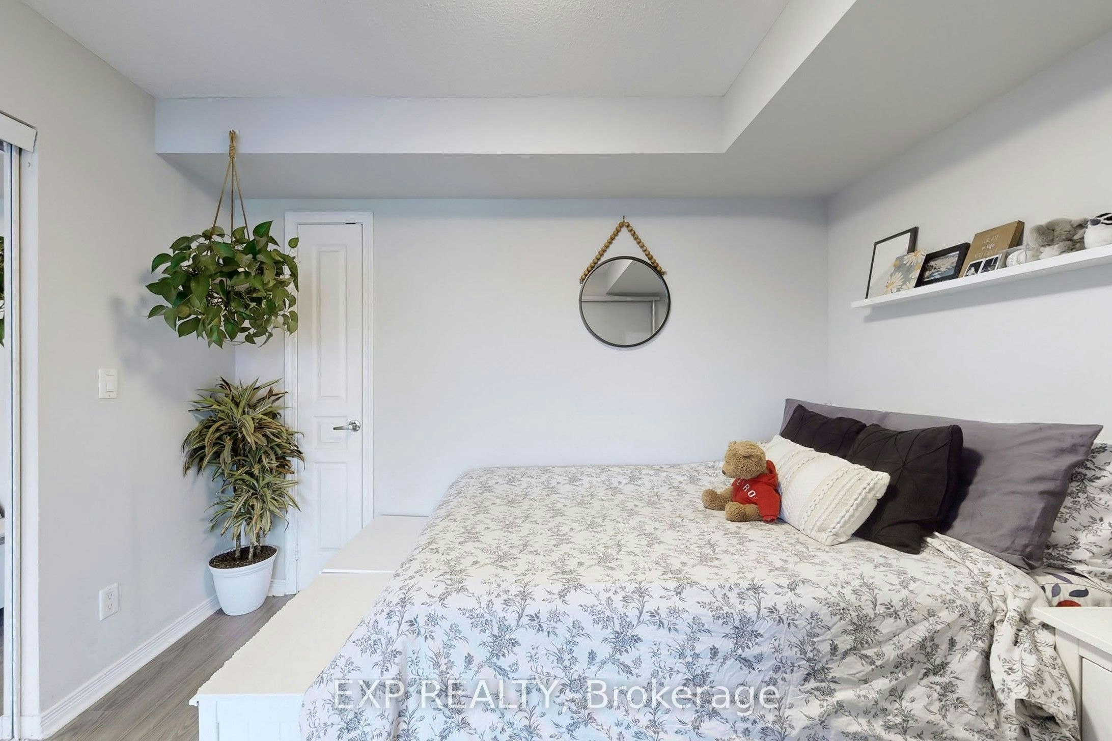 817-352 Front Street W, Toronto, ON, M5V 0K3 - 24