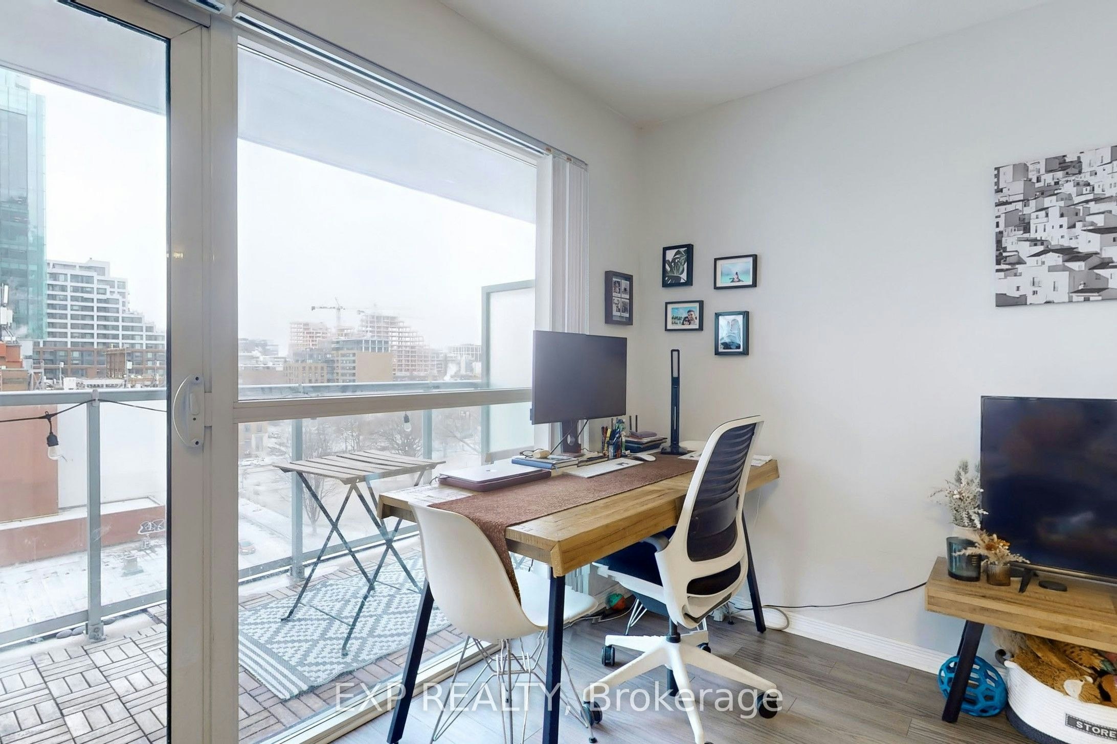 817-352 Front Street W, Toronto, ON, M5V 0K3 - 25