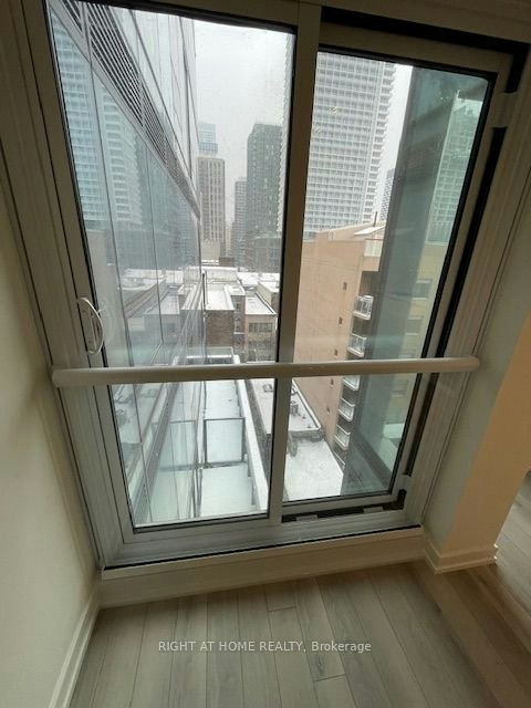 806-89 Church Street, Toronto, ON, M5C 2G3 - 11