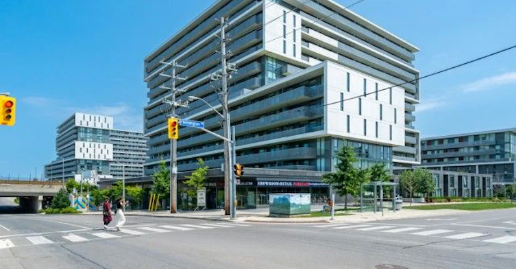 1217-120 Varna Drive, Toronto, ON, M6A 1N3 - 21
