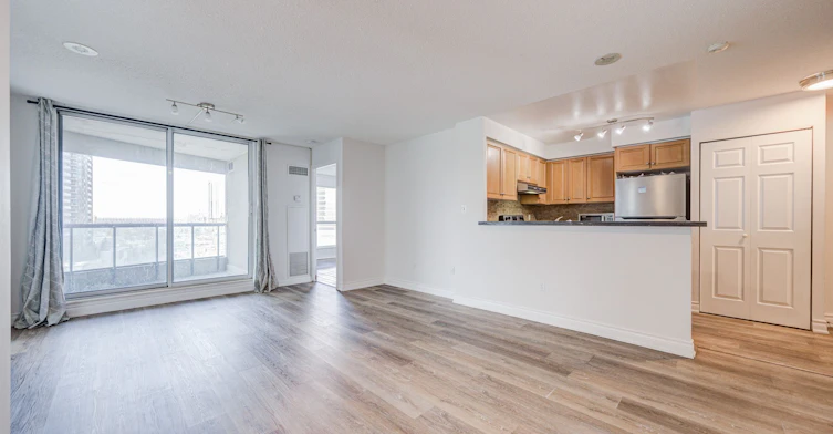 1111-7 Lorraine Drive, Toronto, ON, M2N 7H2 - 22