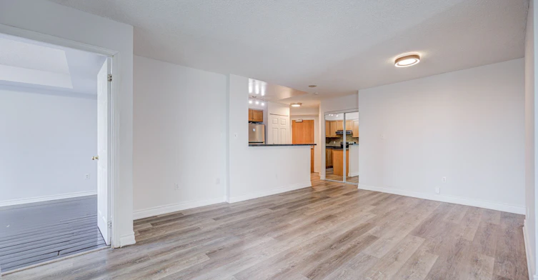 1111-7 Lorraine Drive, Toronto, ON, M2N 7H2 - 26