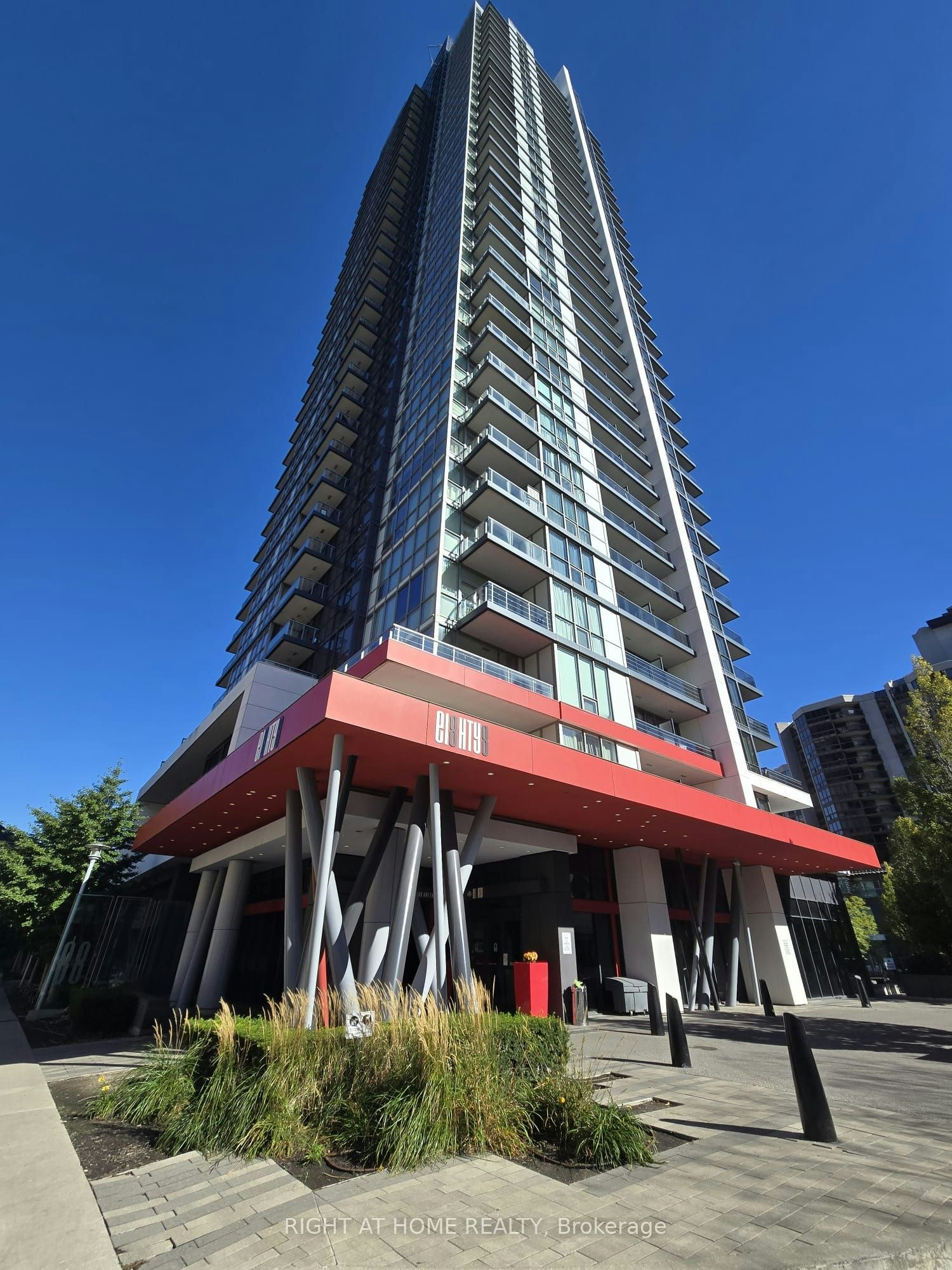 704-88 Sheppard Avenue E, Toronto, ON, M2N 0G9