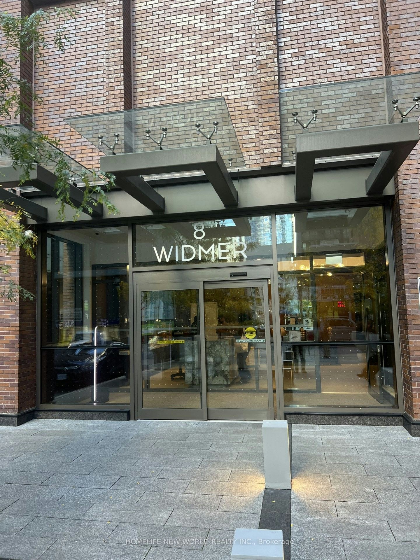 1601-8 Widmer Street, Toronto, ON, M5V 0W6