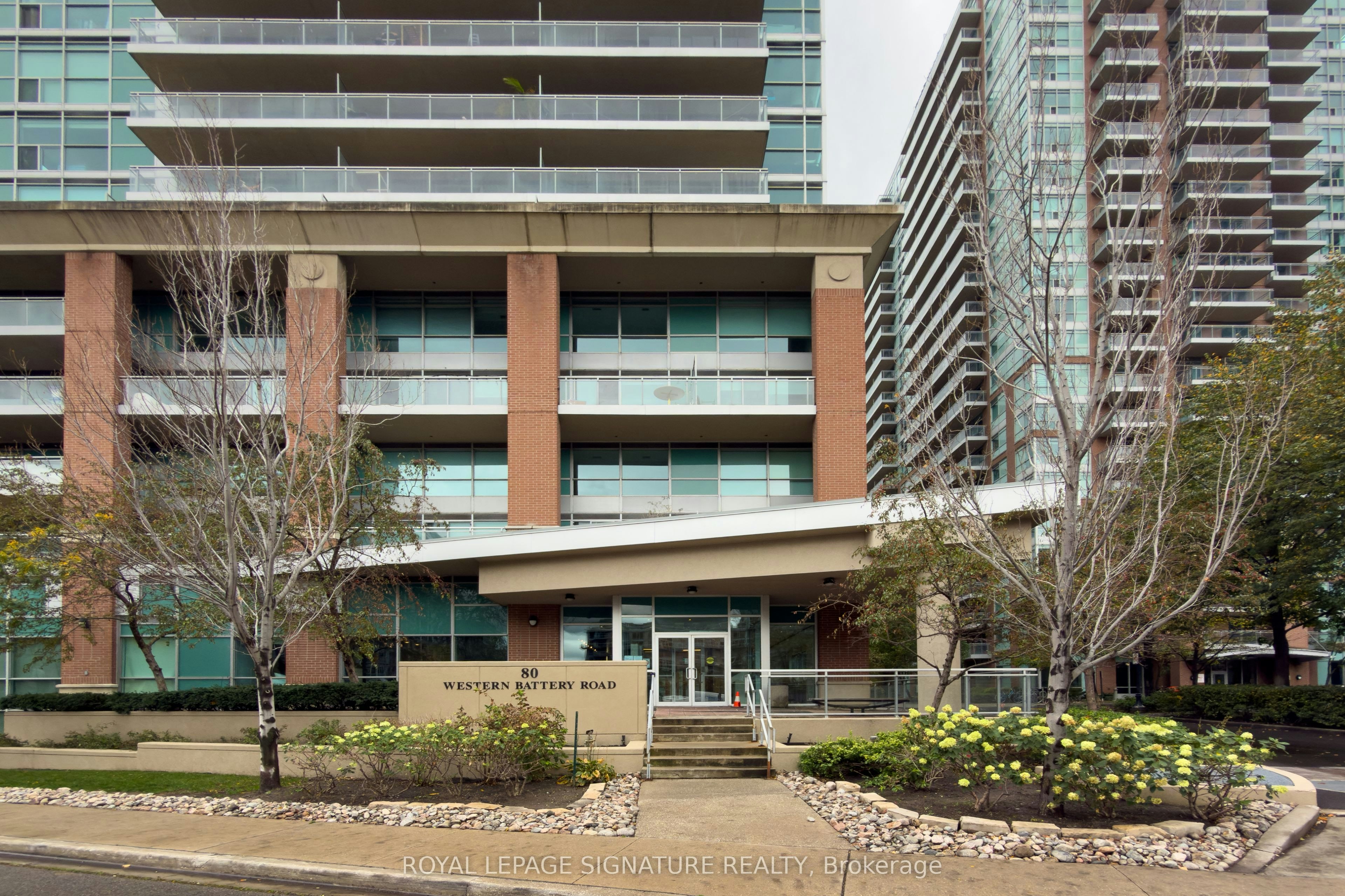 901-80 Western Battery Road, Toronto, ON, M6K 3S1