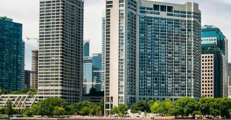 1240-33 Harbour Square, Toronto, ON, M5J 2G2 - 2