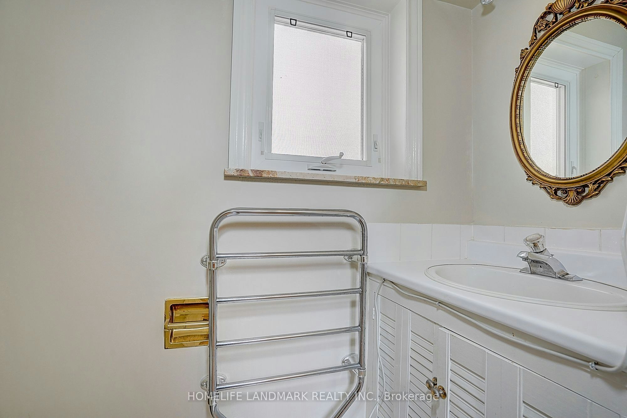 108 Empress Avenue, Toronto, ON, M2N 3T6 - 17