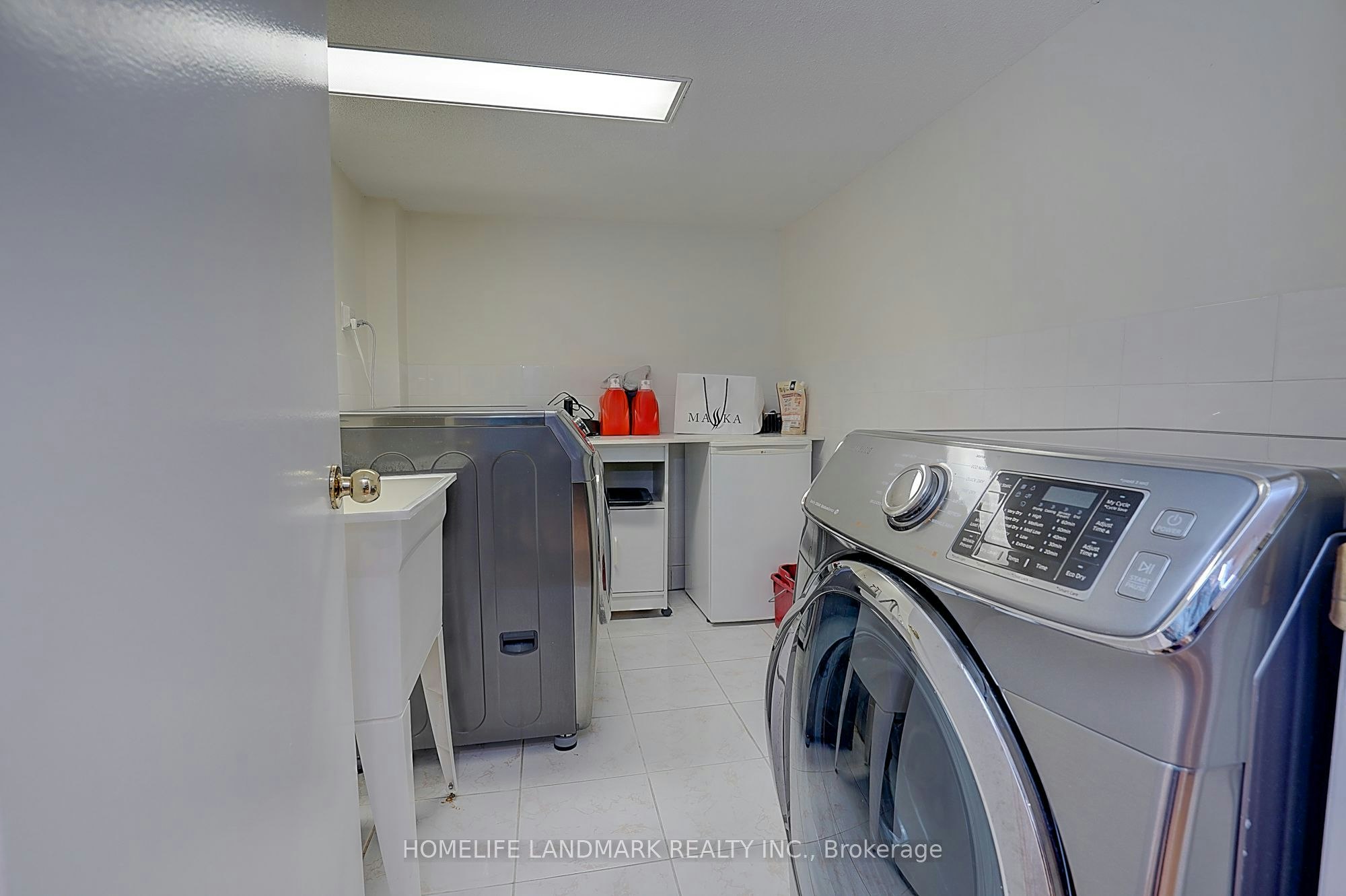 108 Empress Avenue, Toronto, ON, M2N 3T6 - 40