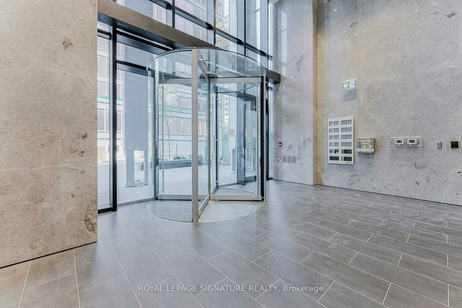 4308-1 Yorkville Avenue, Toronto, ON, M4W 0B1 - 35