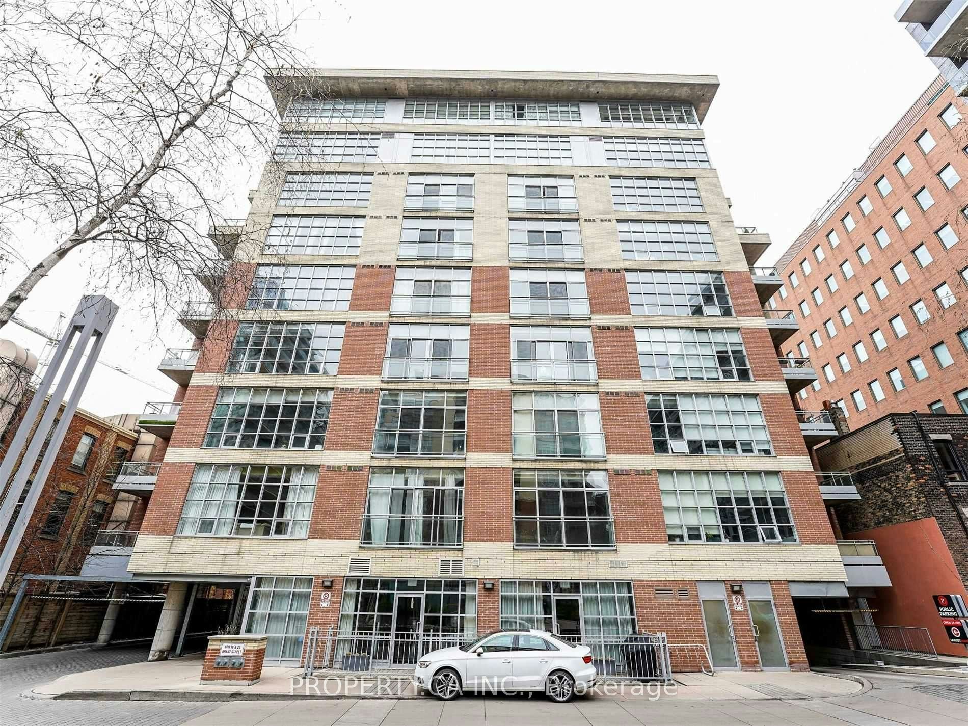 509-19 Brant Street, Toronto, ON, M5V 2L2