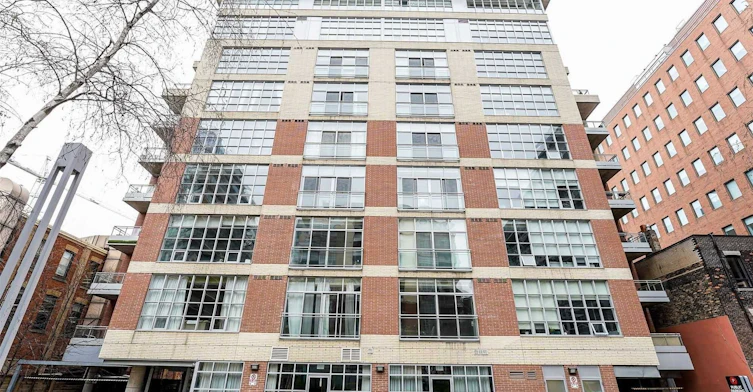 509-19 Brant Street, Toronto, ON, M5V 2L2