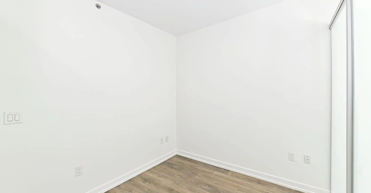 2105-426 University Avenue, Toronto, ON, M5G 1S9 - 15