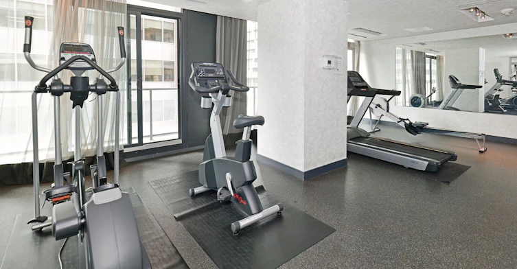 2105-426 University Avenue, Toronto, ON, M5G 1S9 - 21