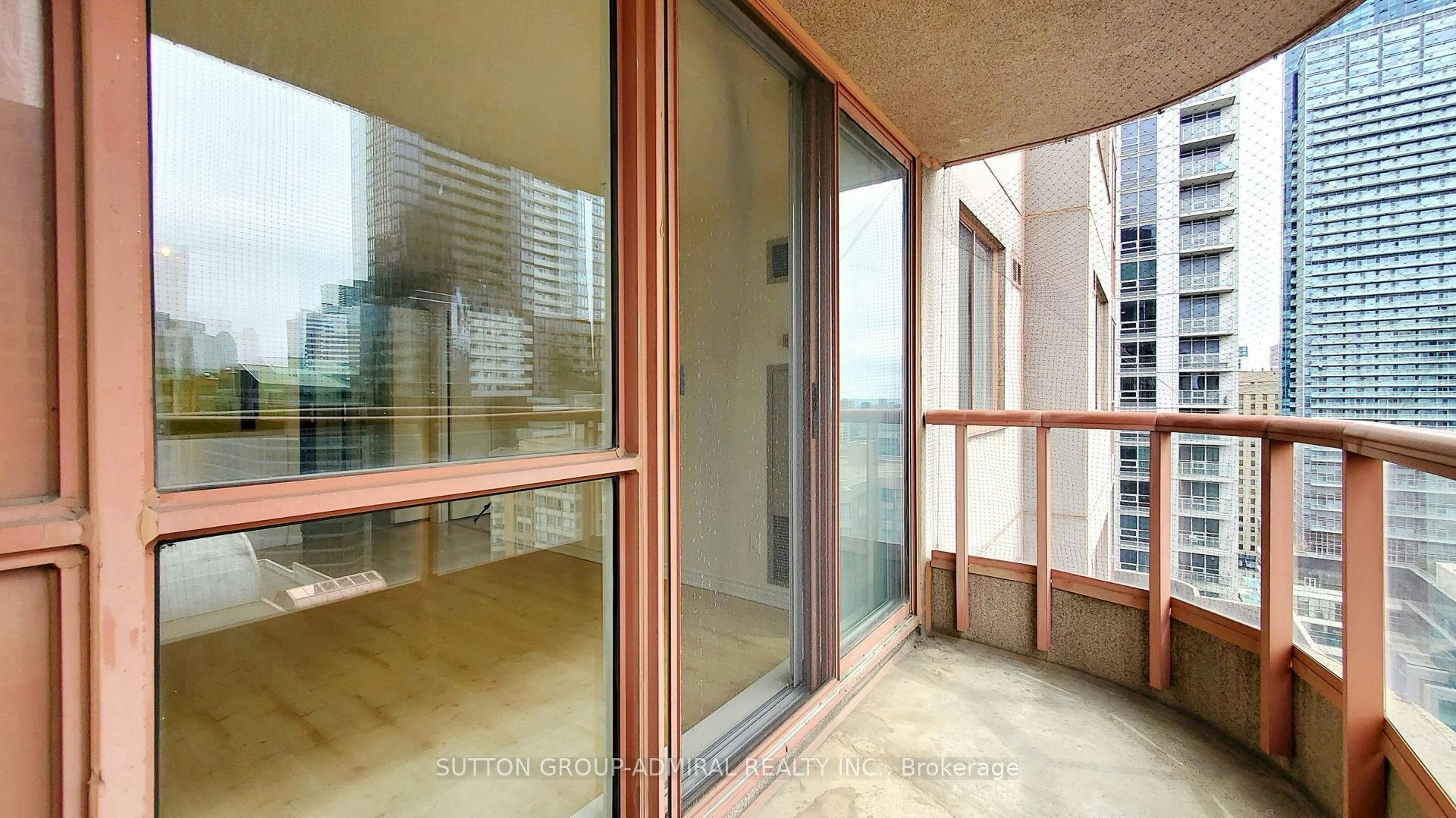 2301-736 Bay Street, Toronto, ON, M5G 1N6 - 19