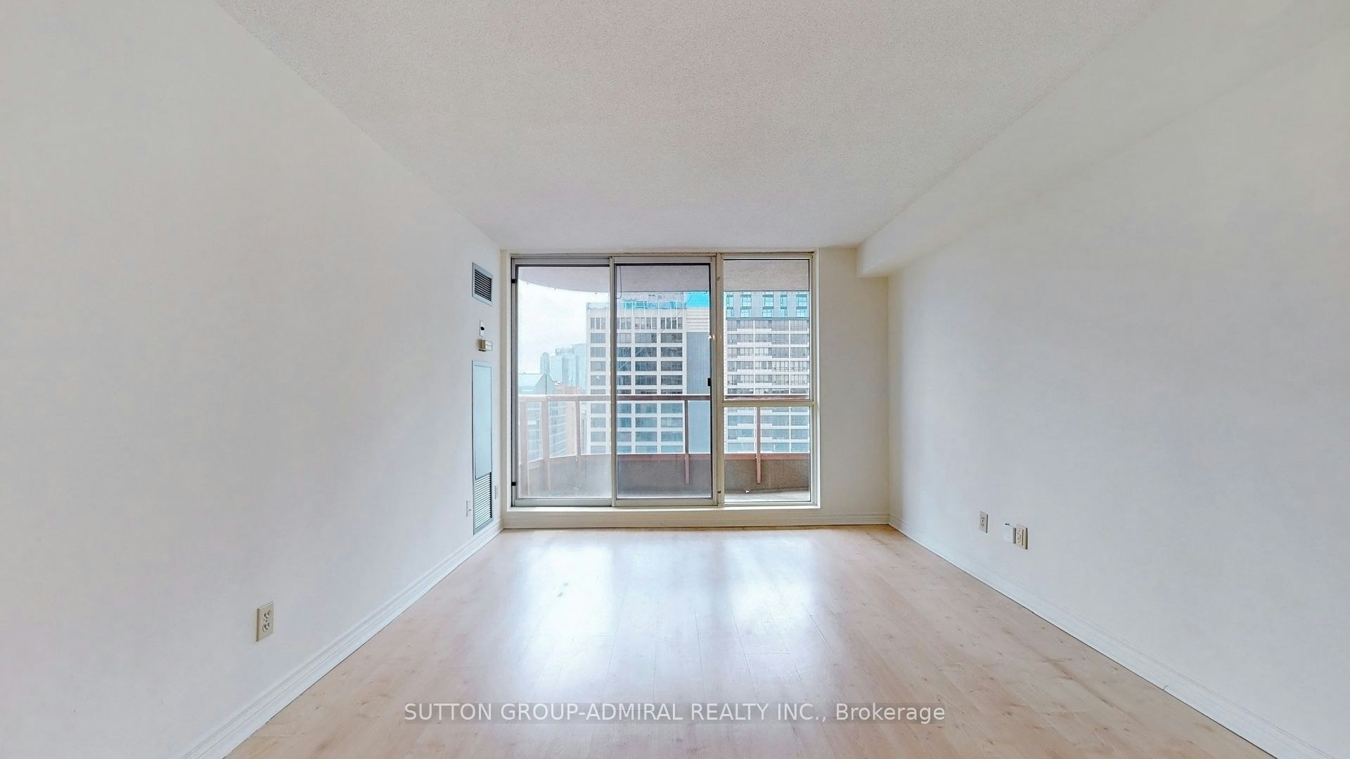 2301-736 Bay Street, Toronto, ON, M5G 1N6 - 6