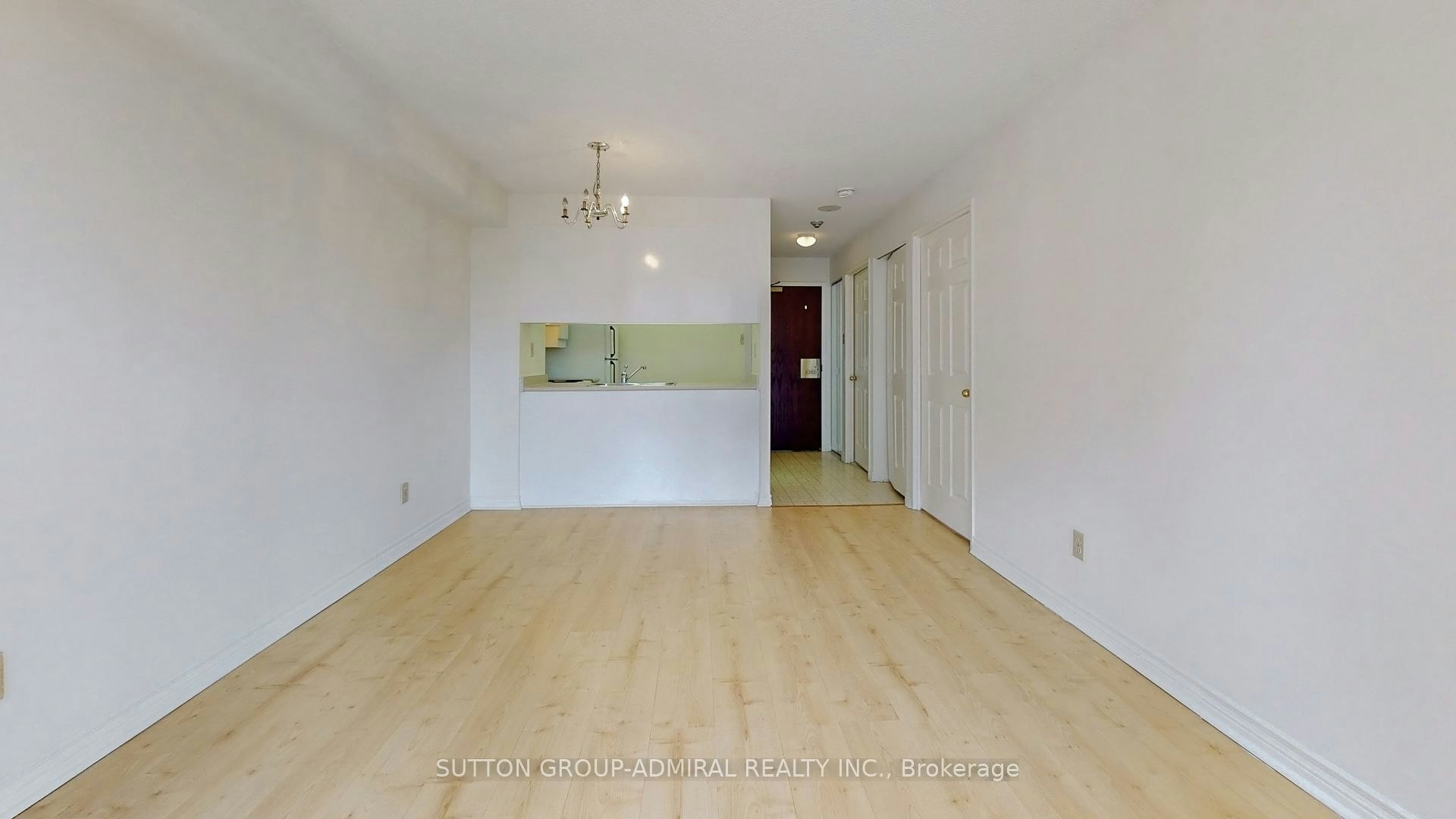 2301-736 Bay Street, Toronto, ON, M5G 1N6 - 2