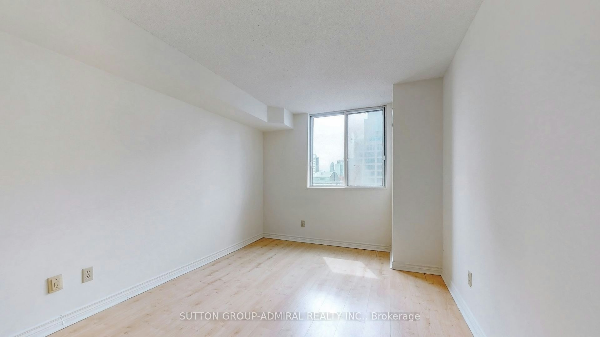 2301-736 Bay Street, Toronto, ON, M5G 1N6 - 13