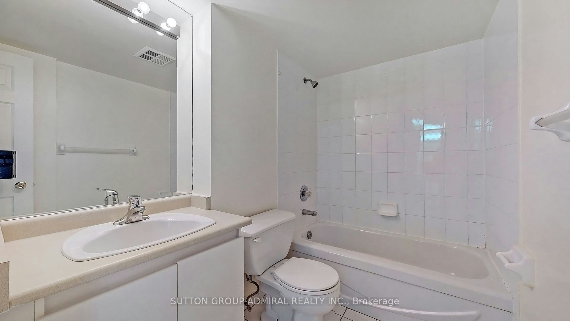 2301-736 Bay Street, Toronto, ON, M5G 1N6 - 11