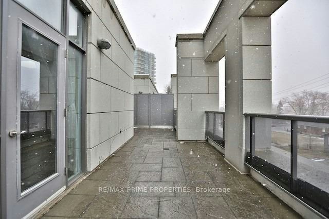 9 Greenview Avenue, Toronto, ON, M2M 0A3 - 14