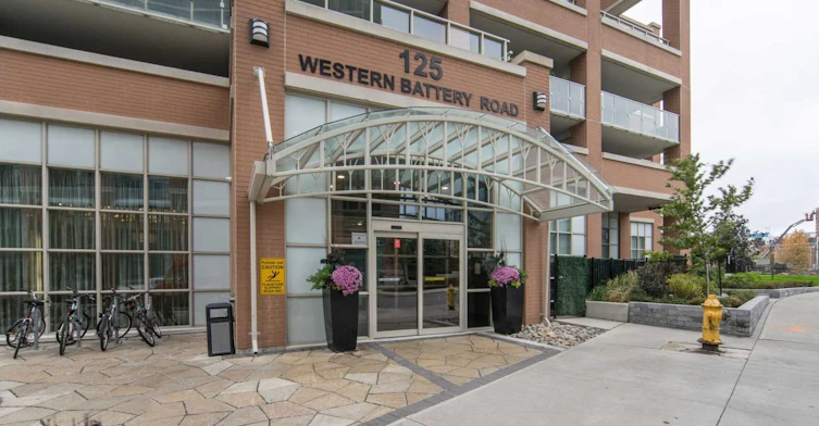 1315-125 Western Battery Road, Toronto, ON, M6K 3R8 - 3