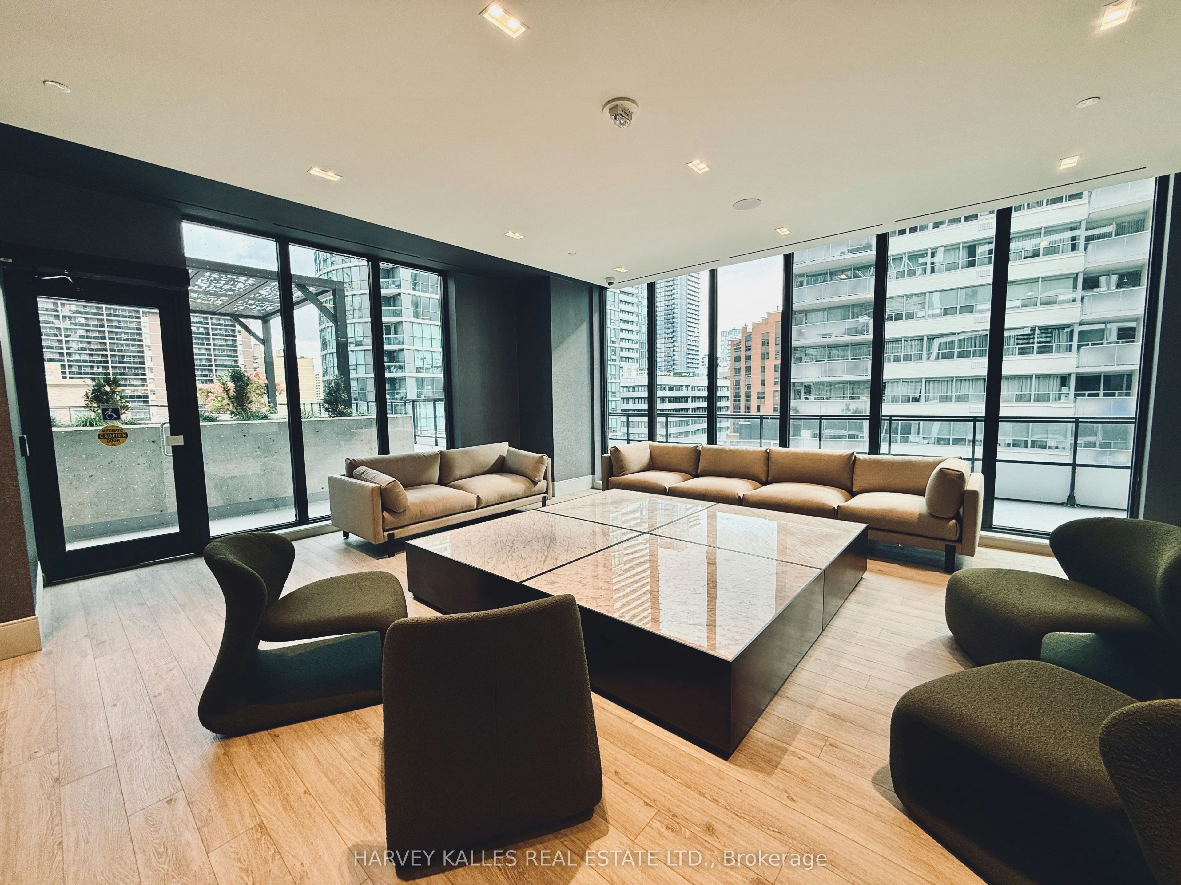 704-65 Broadway Avenue, Toronto, ON, M4P 1T9 - 19