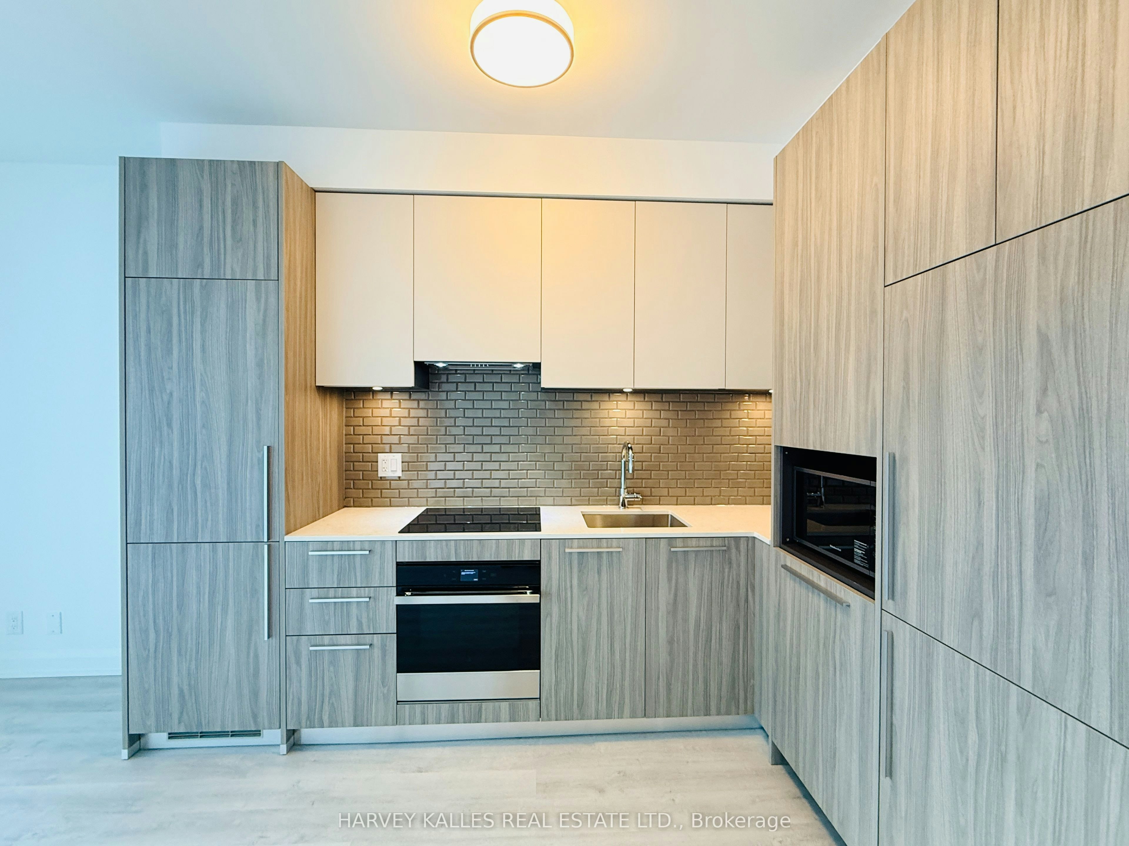 704-65 Broadway Avenue, Toronto, ON, M4P 1T9 - 4