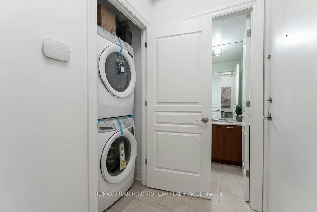 Lph3-777 Steeles Avenue, Toronto, ON, M2R 3Y4 - 24
