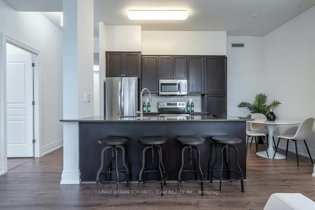 Lph3-777 Steeles Avenue, Toronto, ON, M2R 3Y4 - 6